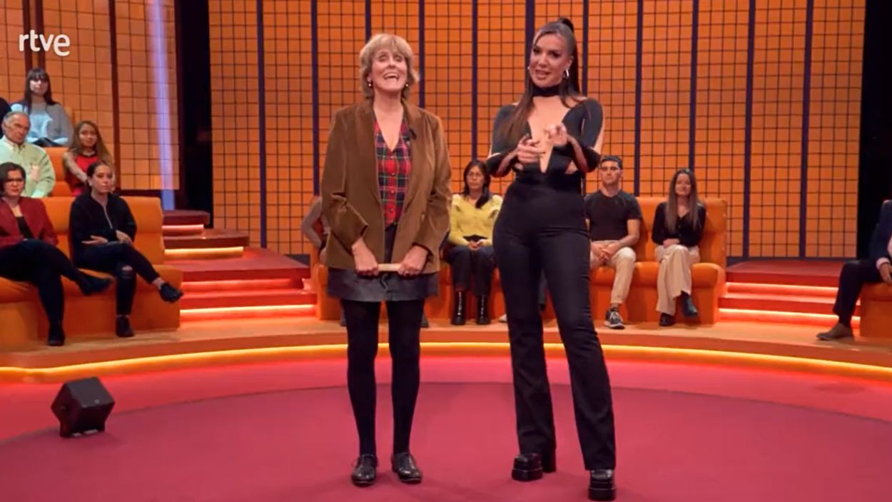 Mercedes Milá e Inés Hernand en el estreno de 'No sé de qué me hablas'. RTVE.