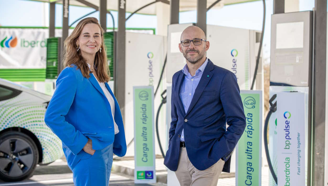 Elena Melia y Pablo Pirles, los representantes de bp pulse e Iberdrola en la nueva empresa conjunta