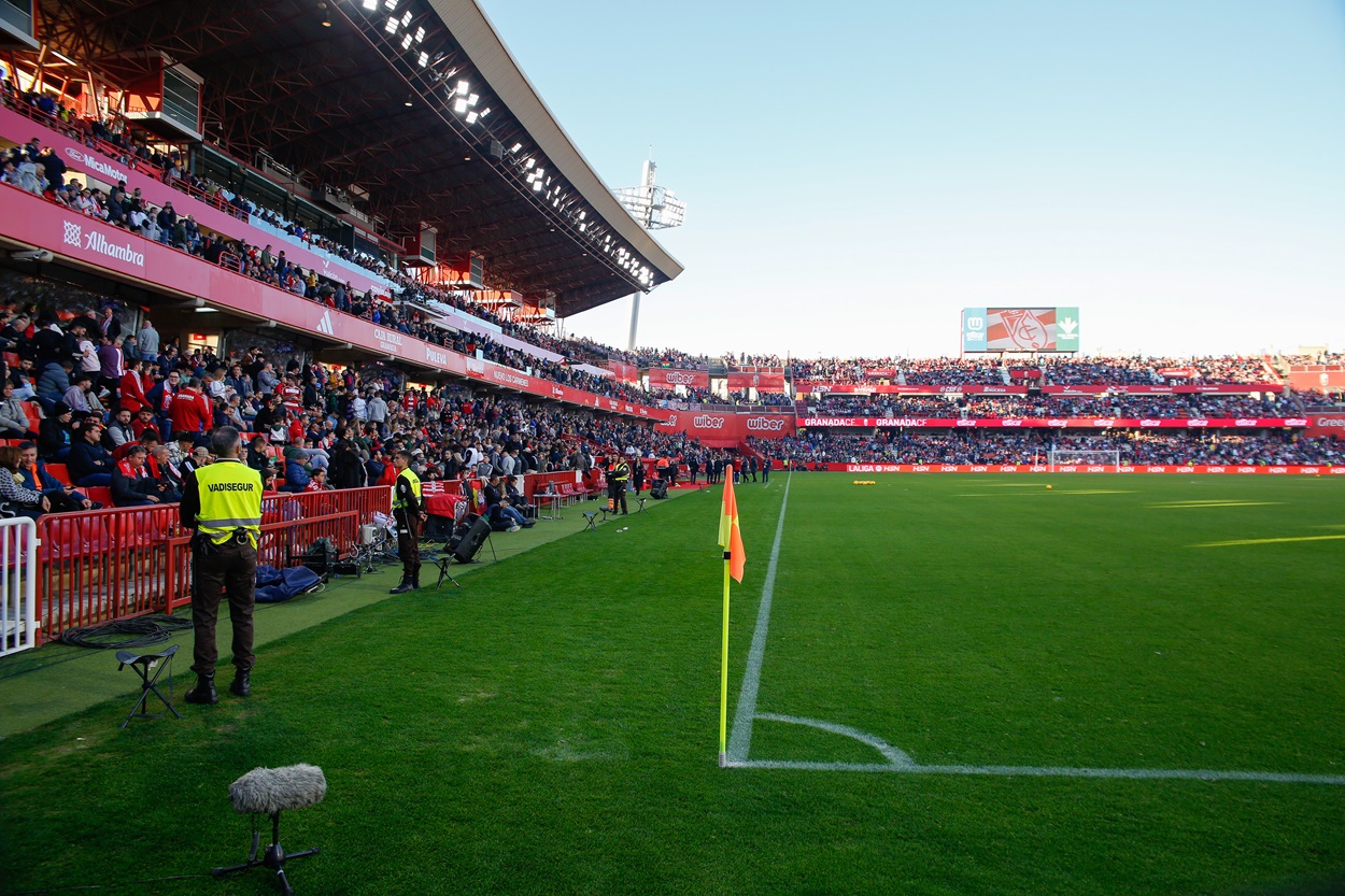 Suspendido el Granada-Athletic por el fallecimiento de un aficionado