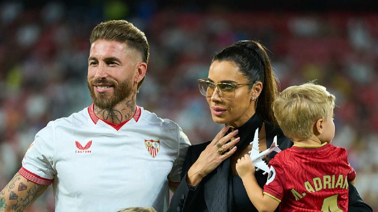 Pilar Rubio y Sergio Ramos, en la presentación del jugador en el Sevilla FC. EP