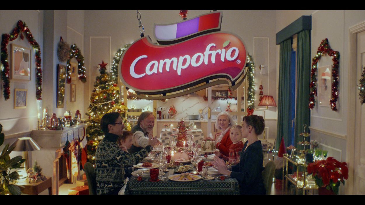 'El anuncio de CampofrIA', la nueva campaña navideña de Campofrío 2023. Campofrío.