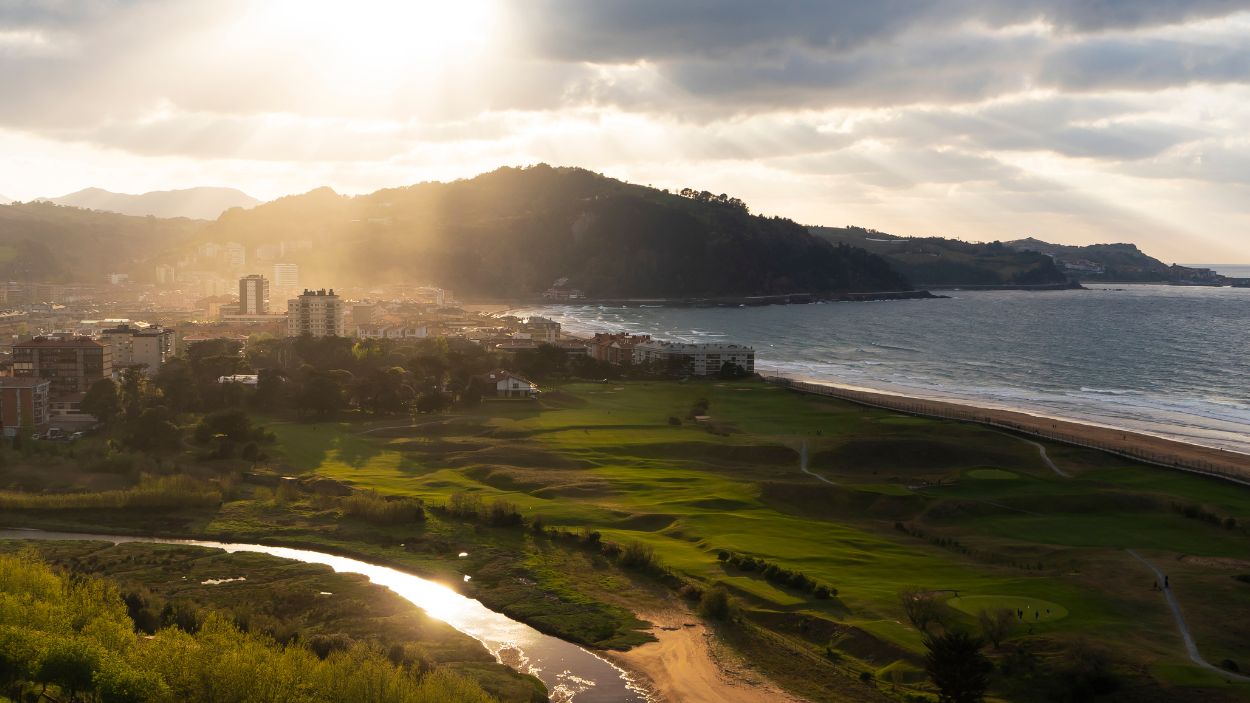 Zarautz, un destino gastronómico inigualable en la costa del País Vasco. 