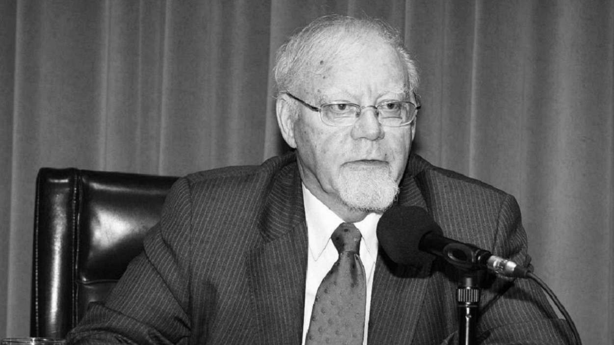 Muere José Luis Abellán, historiador y pensador antifranquista. Twitter
