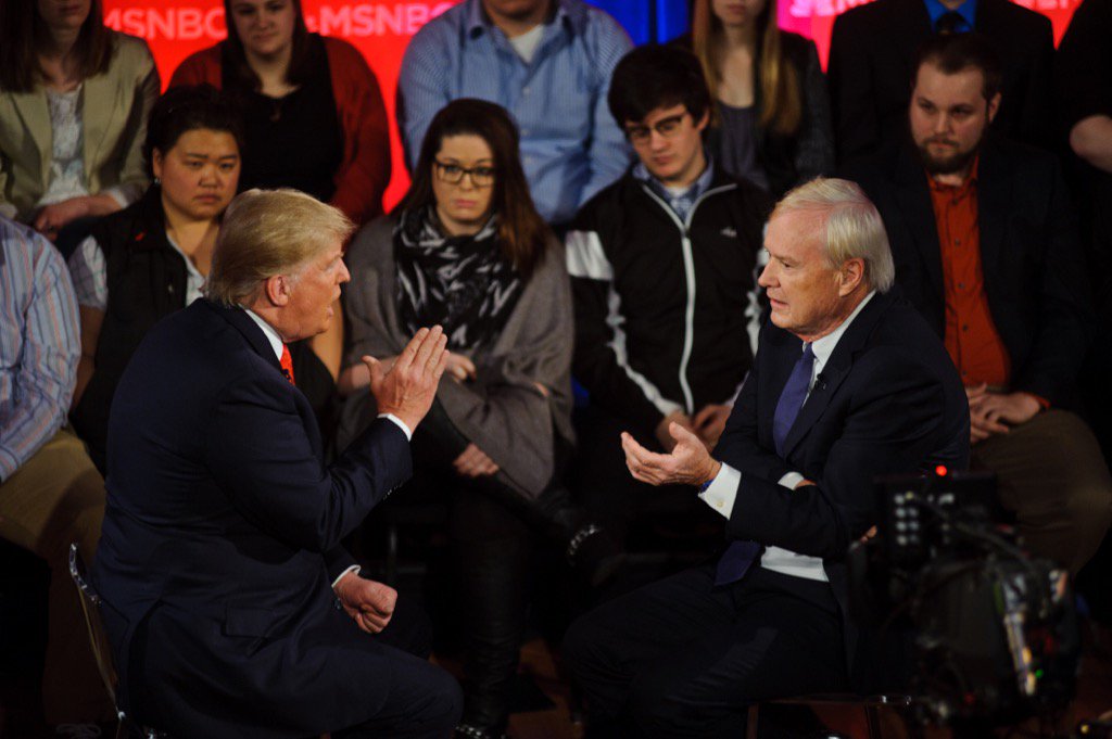 Donald Trump entrevistado por Chris Matthews