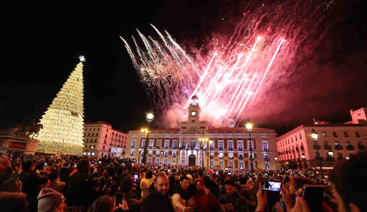 Celebración de la Nochevieja de 2023 en la Puerta del Sol. EP