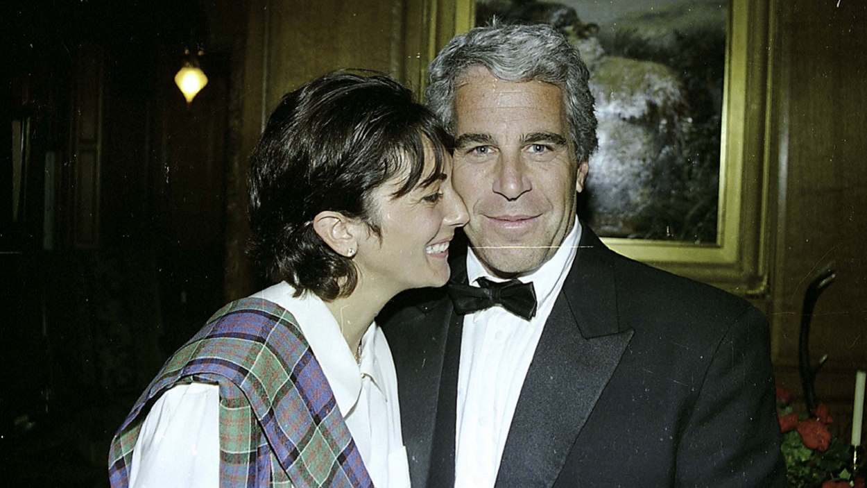 Sale a la luz la lista Epstein. Jeffrey Epstein y Ghislaine Maxwel. EP