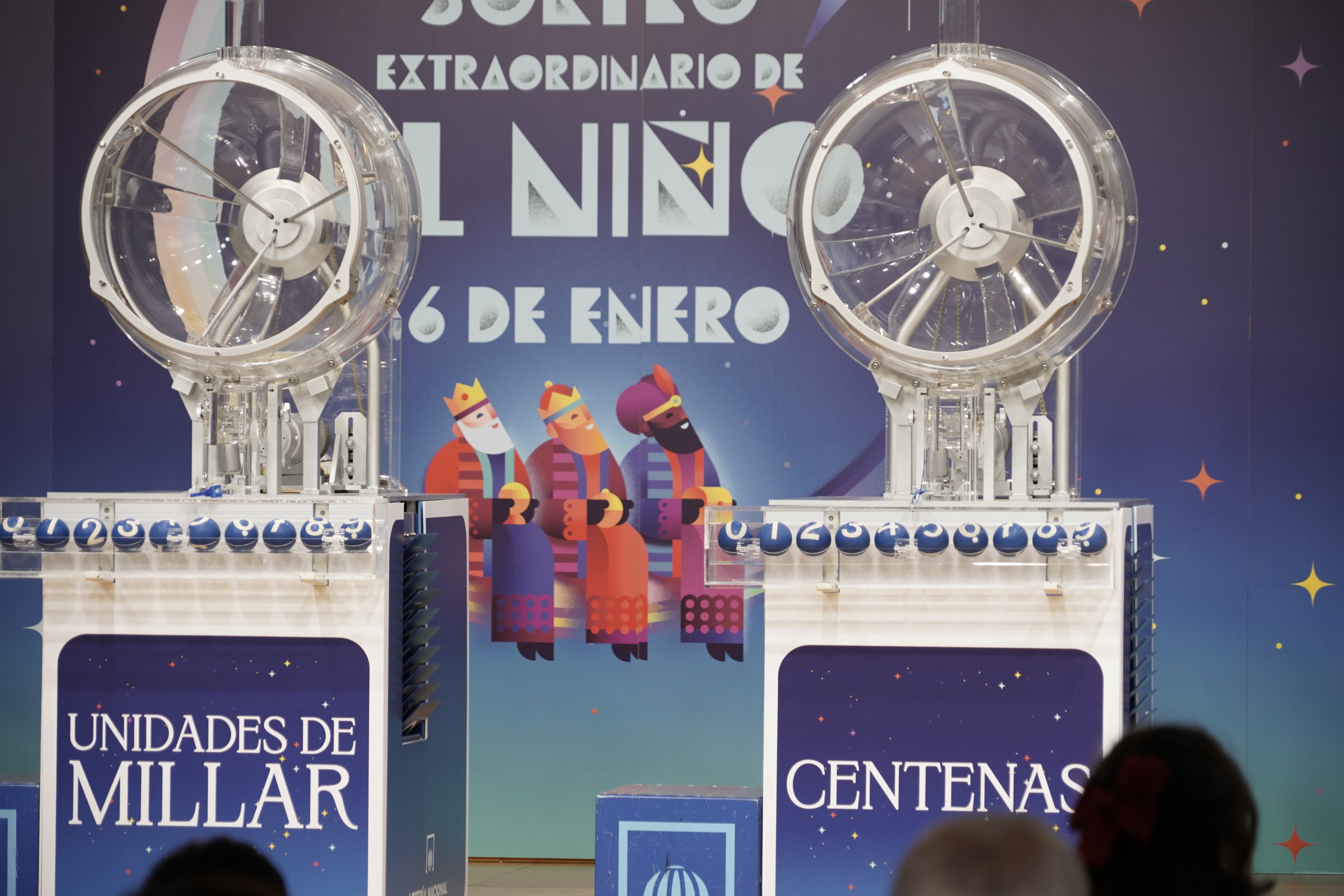 Los bombos antes de la celebración del Sorteo Extraordinario del Niño, a 6 de enero de 2023, en Madrid (España).