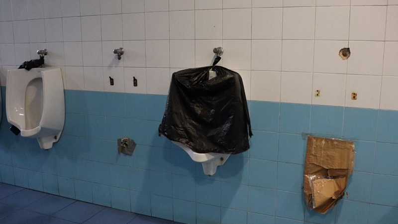 Baños de la estación de autobús de Valladolid. PSOE Baños de la estación de autobús de Valladolid. PSOE