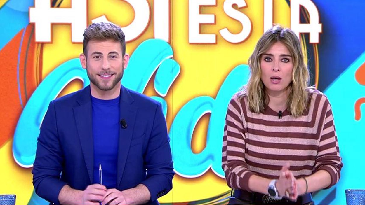 César Muñoz y Sandra Barneda presentan al fichaje bomba de 'Así es la vida'. Mediaset España