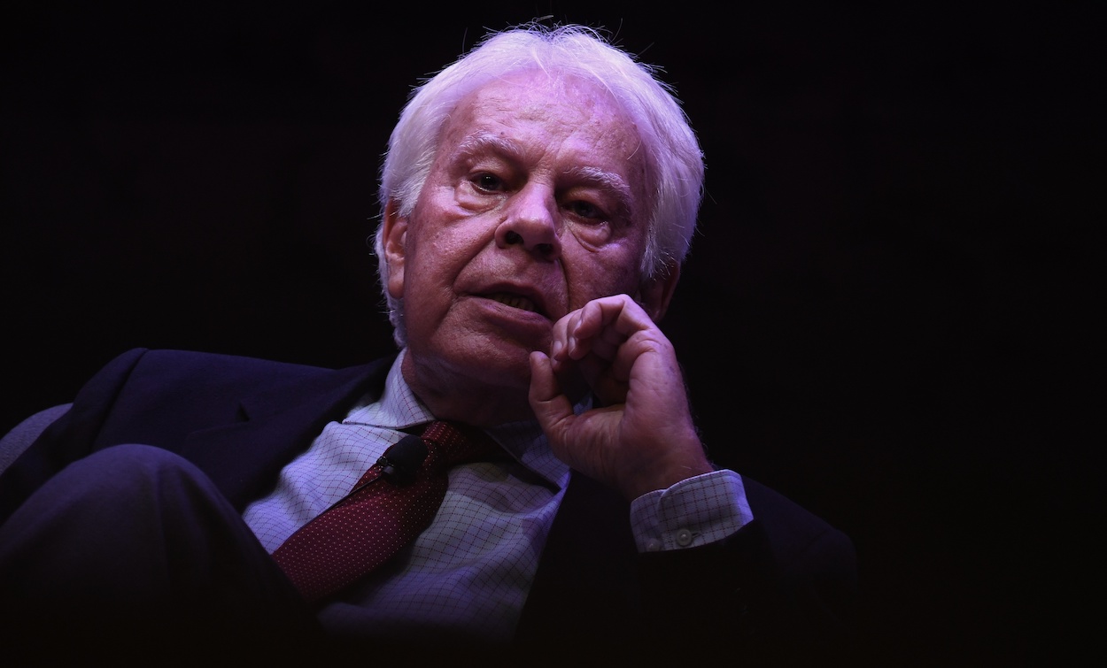 El expresidente del Gobierno, Felipe González, durante la X Jornada 'Gregorio Peces Barba con motivo del 45 aniversario de la Constitución', en Caixa Forum. EP