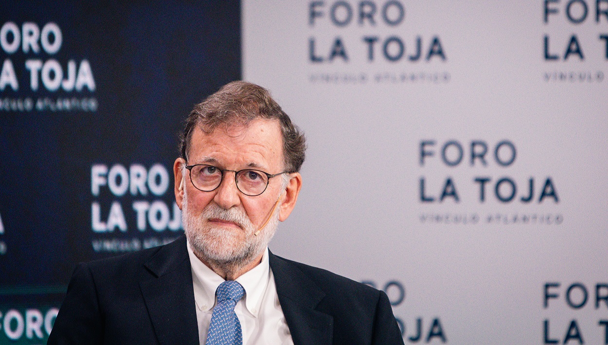El Constitucional tumba varias medidas de Rajoy. EP