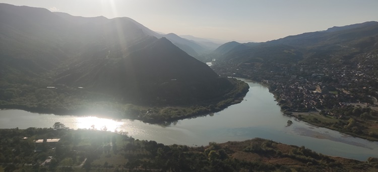 Al igual que los iberos “españoles” los iberos “georgianos” parece que tomaron su nombre de un rio, actualmente conocido como el río Kurá