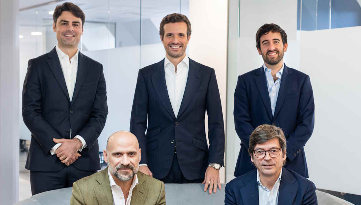 Pablo Casado, expresidente del PP, junto al resto de los socios fundadores de Hyperion Fund