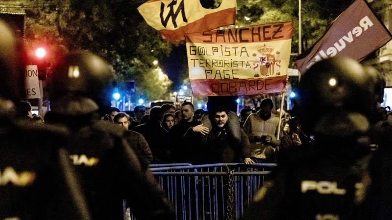 Protestas en Ferraz