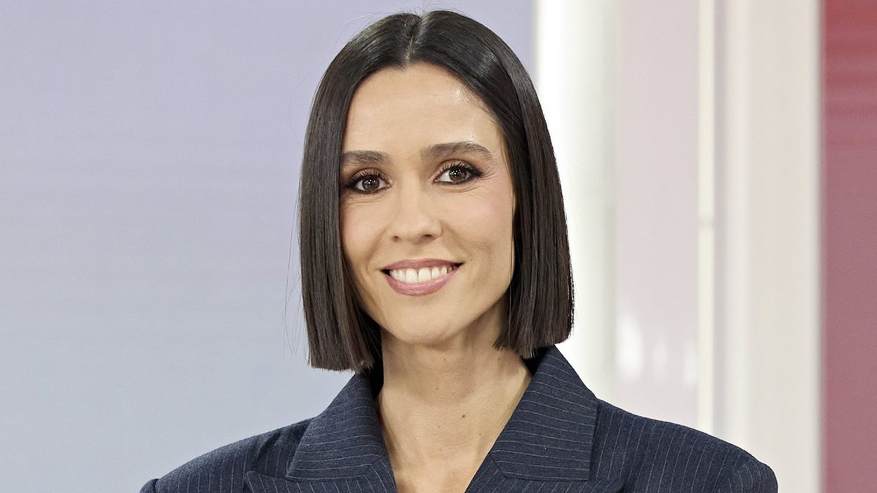Alba Lago, presentadora de 'Noticias Cuatro', sobre su competencia. Mediaset España