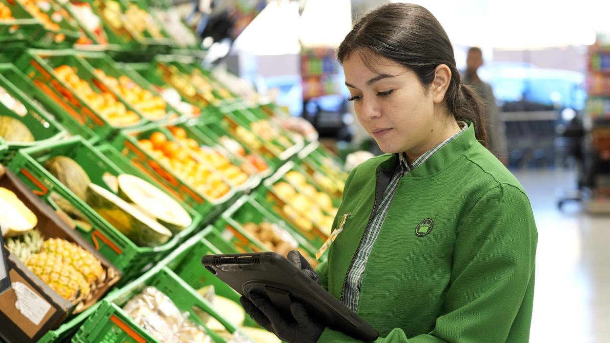 Mercadona destina 600 millones de euros a primas para sus trabajadores. EP.