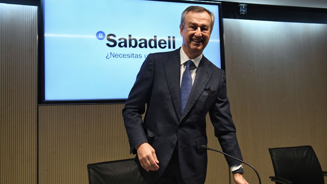 El consejero delegado de Banco Sabadell, César González Bueno, en la última presentación de resultados. EP