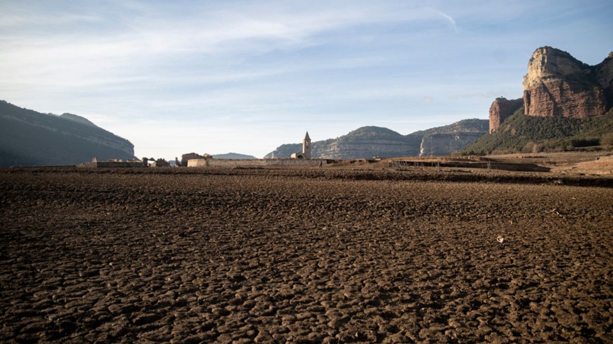 Vista del pantano de Sau, a 22 de enero de 2024, en Barcelona, Catalunya (España). EP. 