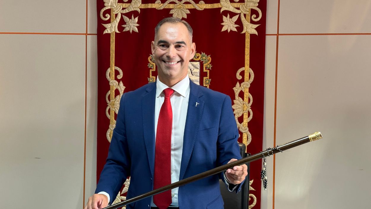 El 'popular' Juan Antonio Lara , alcalde de Benalmádena (Málaga). EP