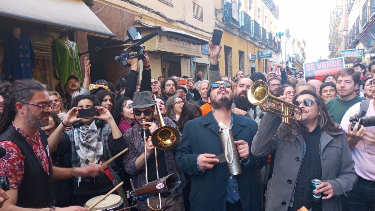 Protestas en Lavapies contra los desahucios. Roberto Ugena