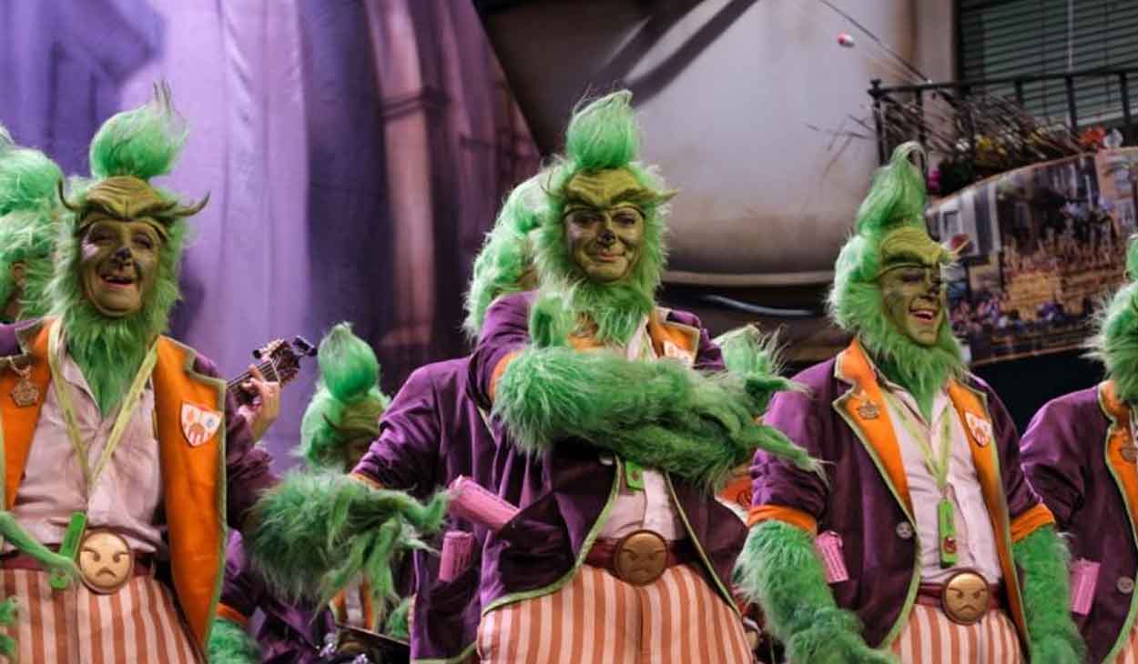 La chirigota 'El Grinch de Cai' es una de las finalistas del Carnaval de Cádiz.