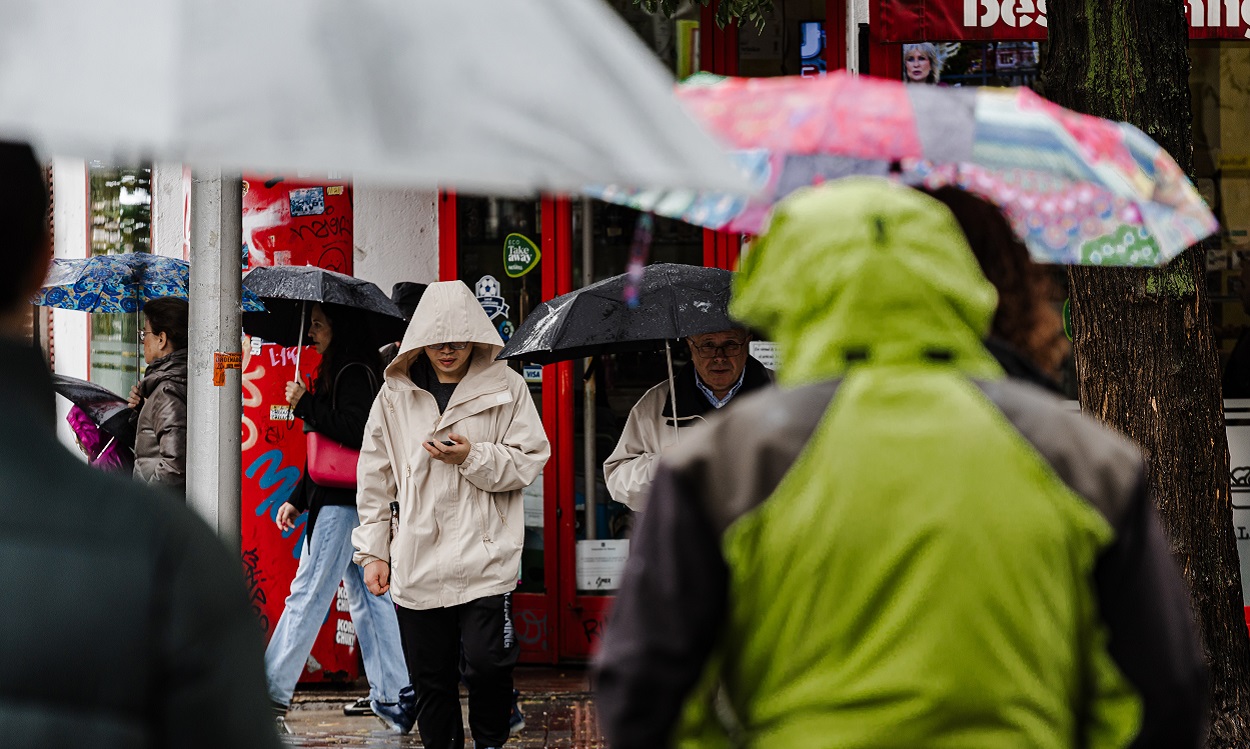 Comunidades en alerta por lluvia y viento. EP