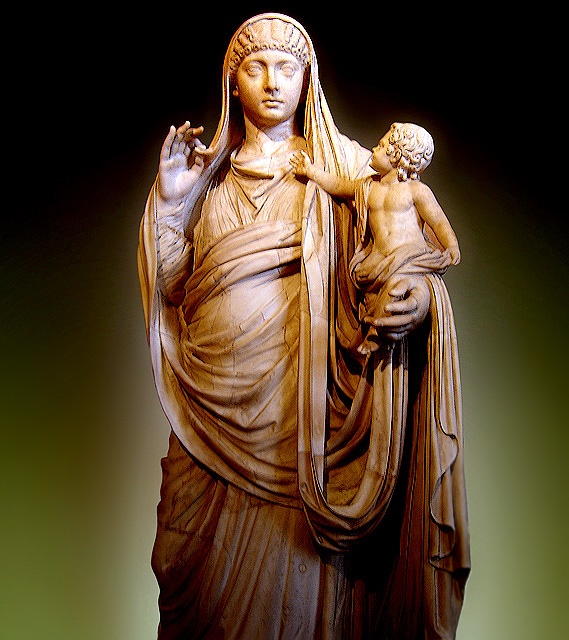 Germánico en brazos de su madre Agripina