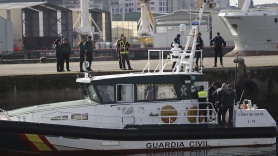 Agentes de la Guardia Civil y la Policía en imagen de archivo. EP