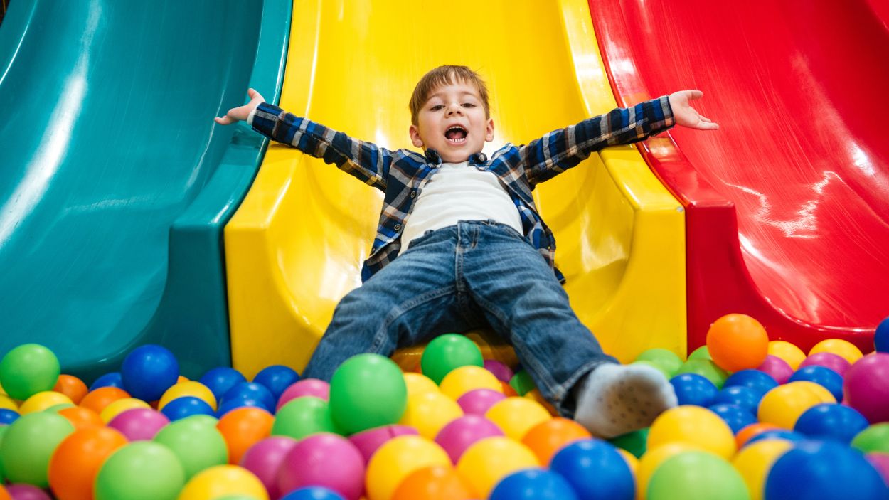 Los mejores parques de bolas para niños en Madrid