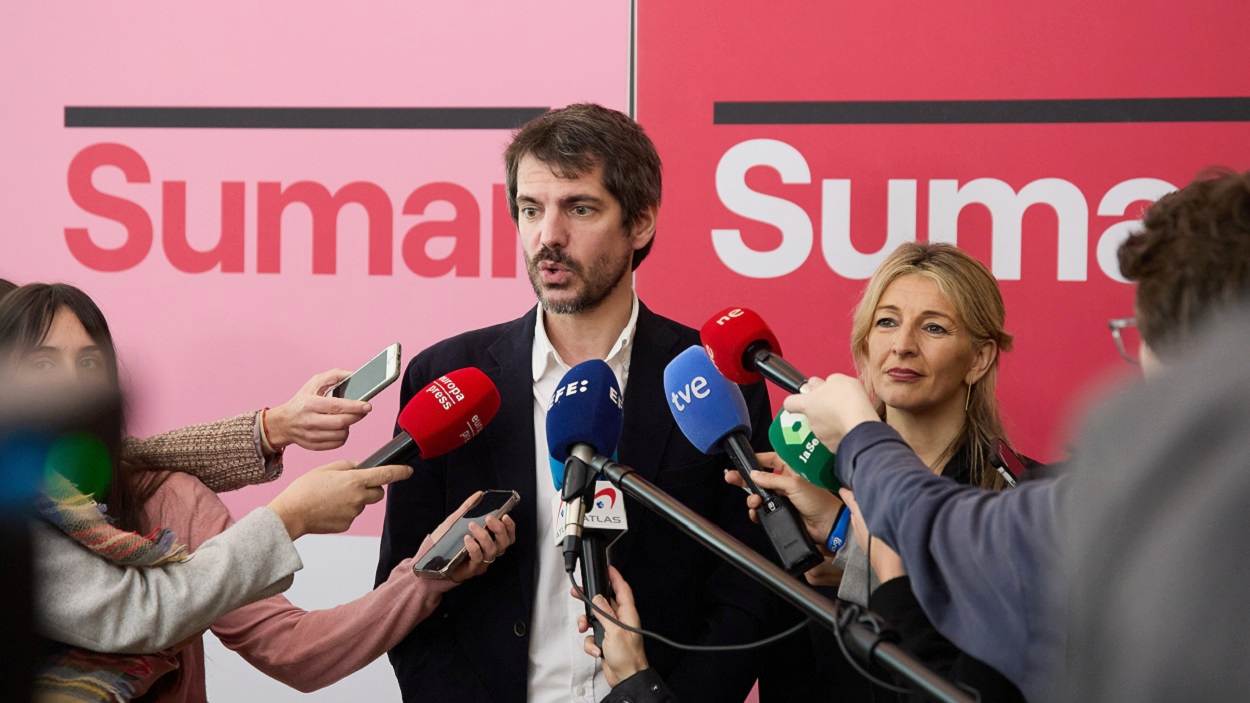 Ernest Urtasun, ministro de Cultura y portavoz de Sumar, con Yolanda Díaz. EP