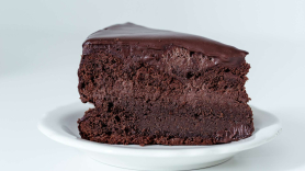 La receta de tarta de chocolate con solo dos ingredientes