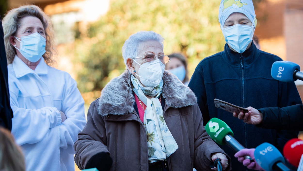 Araceli Hidalgo, primera persona vacunada contra el Covid