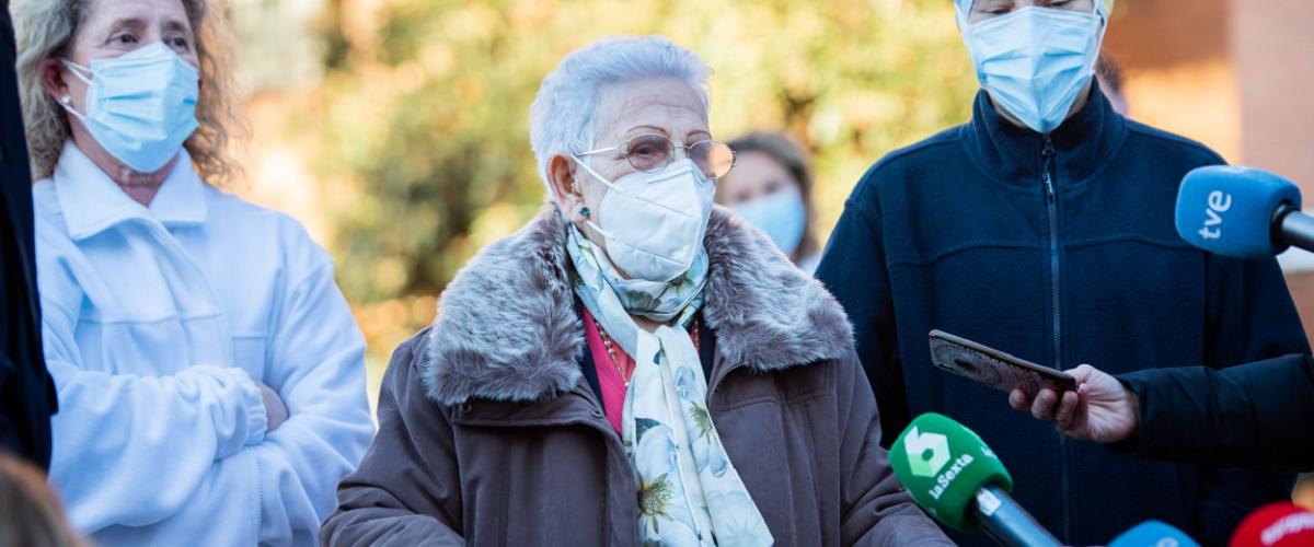 Araceli Hidalgo, la primera vacunada del covid en España, cumple 100 años