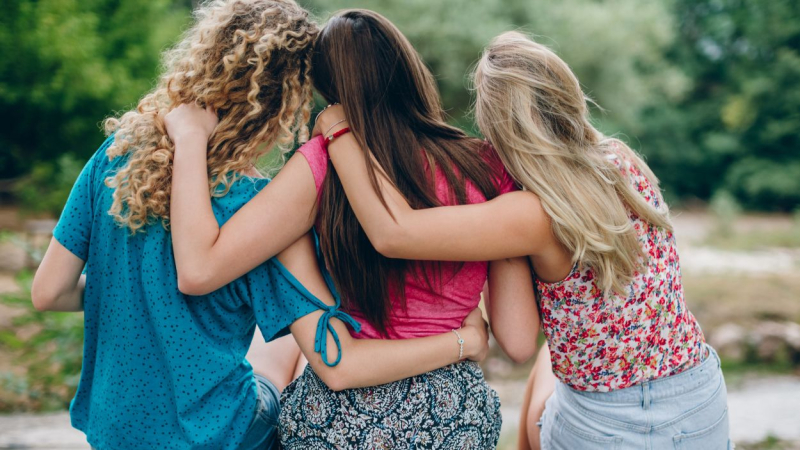 Refranes españoles sobre la amistad.