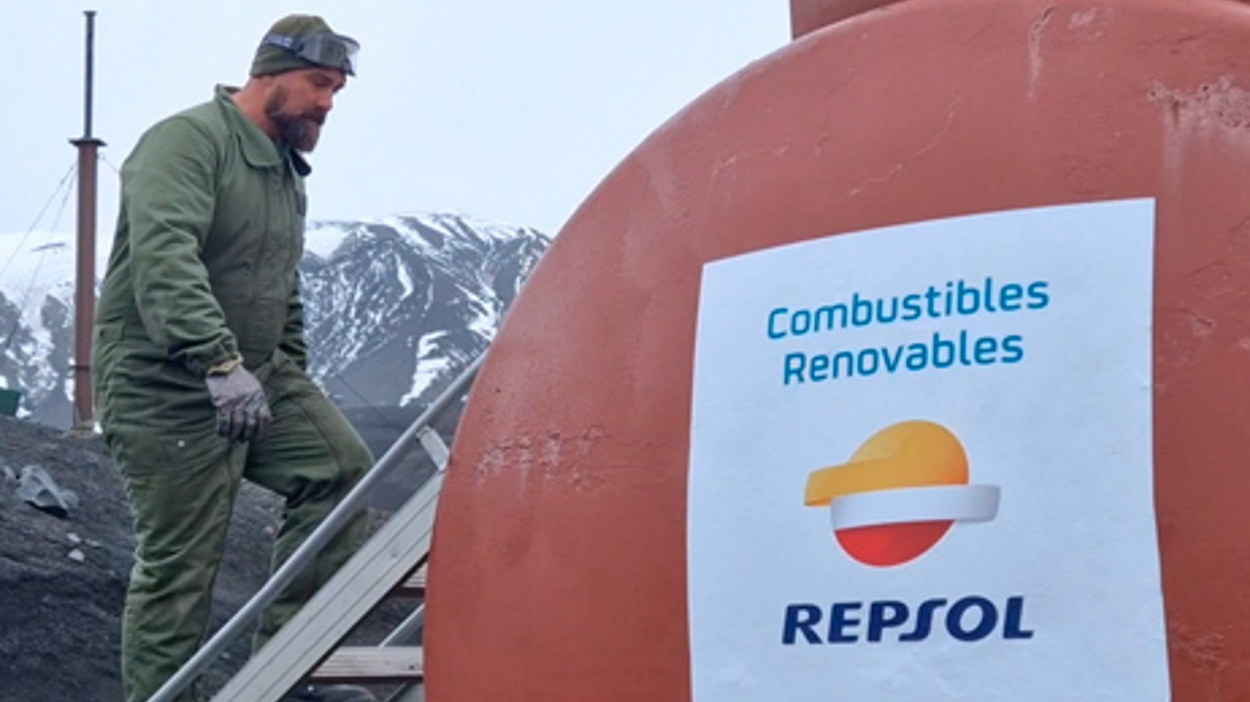 Repsol y el Ejercito de Tierra llevan los combustibles renovables a la Antártida. EP.