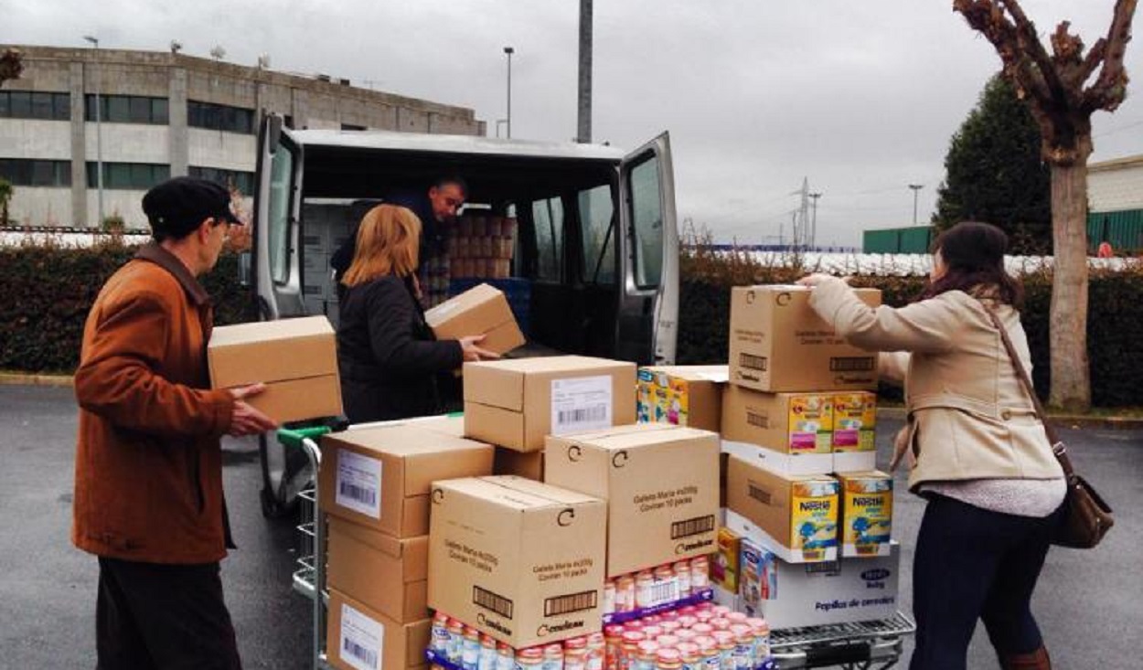 Recogida de alimentos. Ayuntamiento de Montefrío