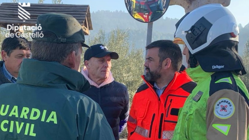 David Vicente, del Consorcio de Bomberos, en el Puesto de Mando Avanzado. Europa Press