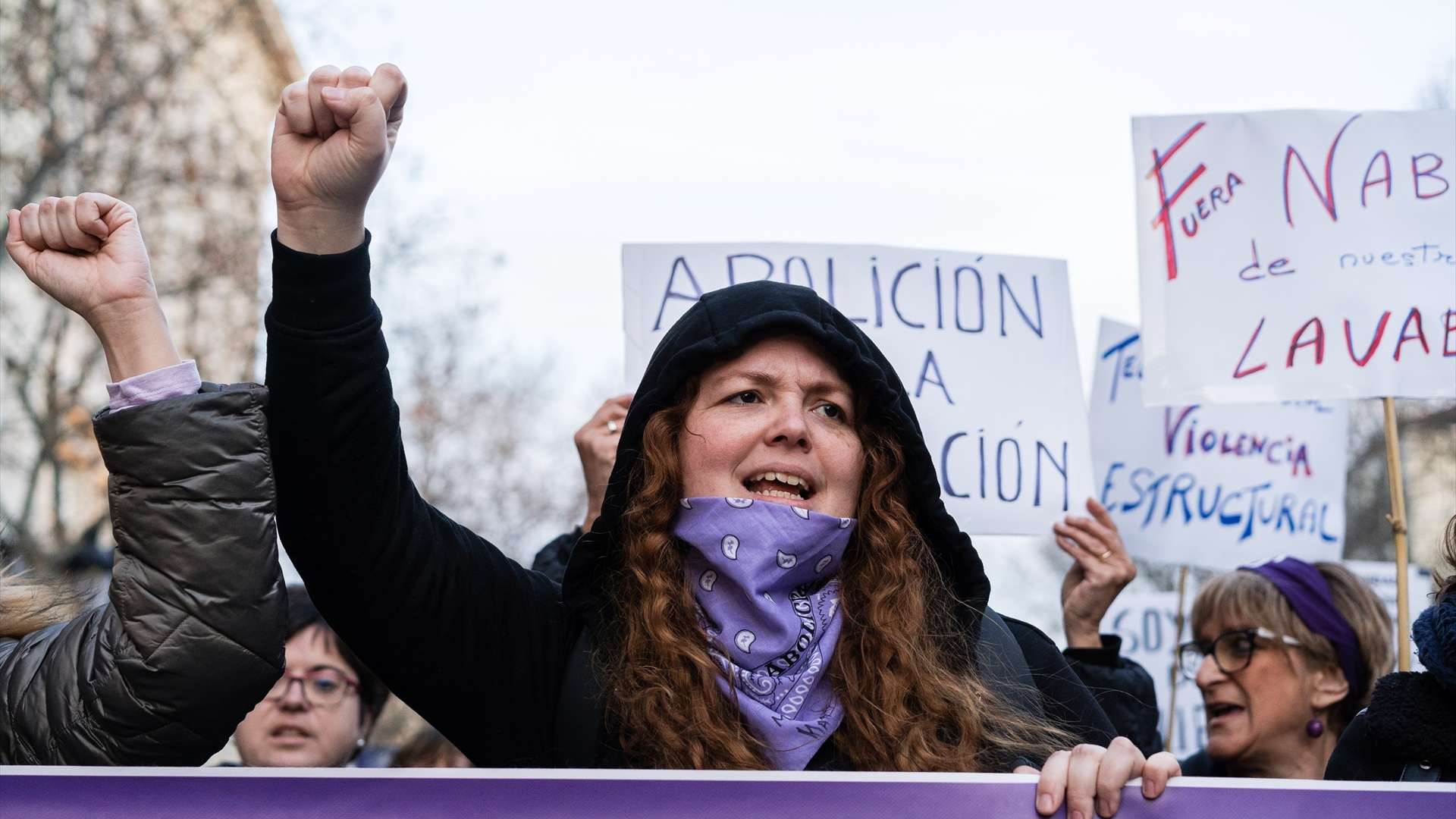 Mujer en la manifestación feminista del 8M. Europa Press