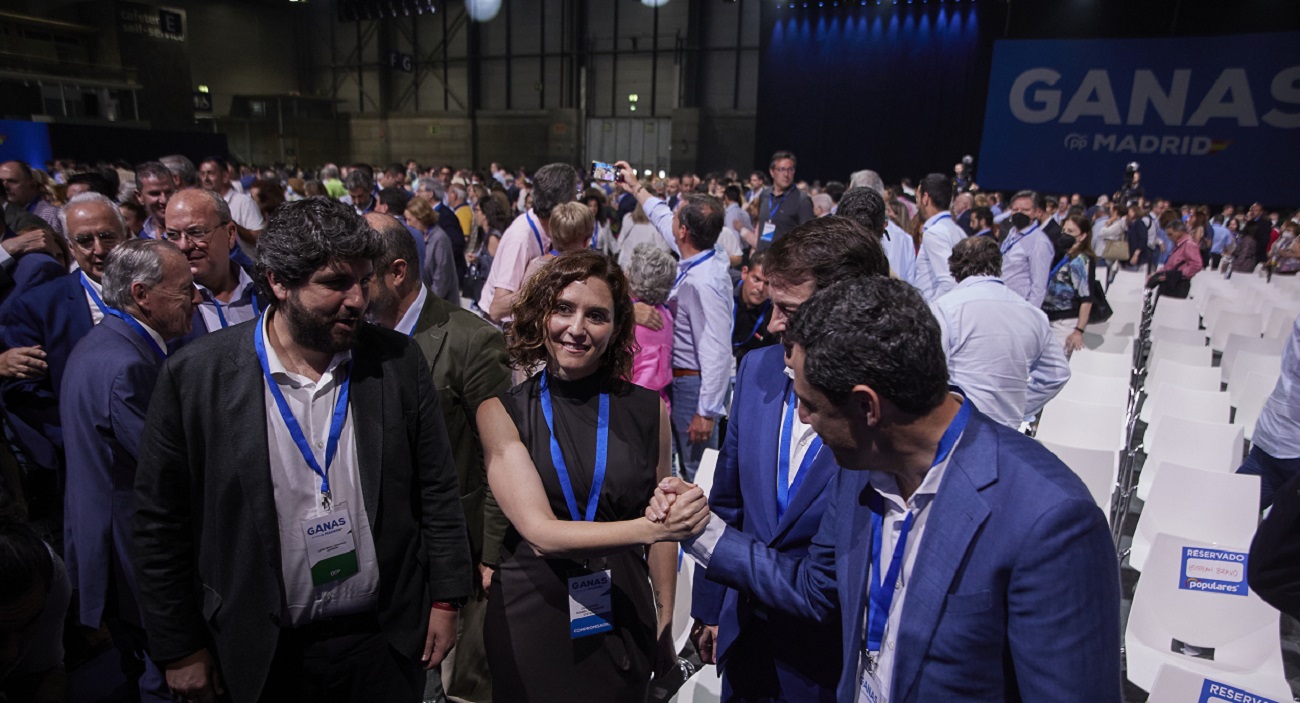 Isabel Díaz Ayuso con Juanma Moreno Bonilla. EP