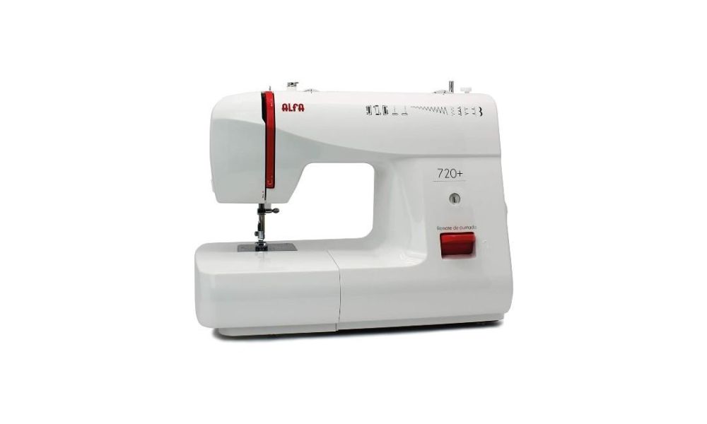 9 Máquina de coser ALFA 720+