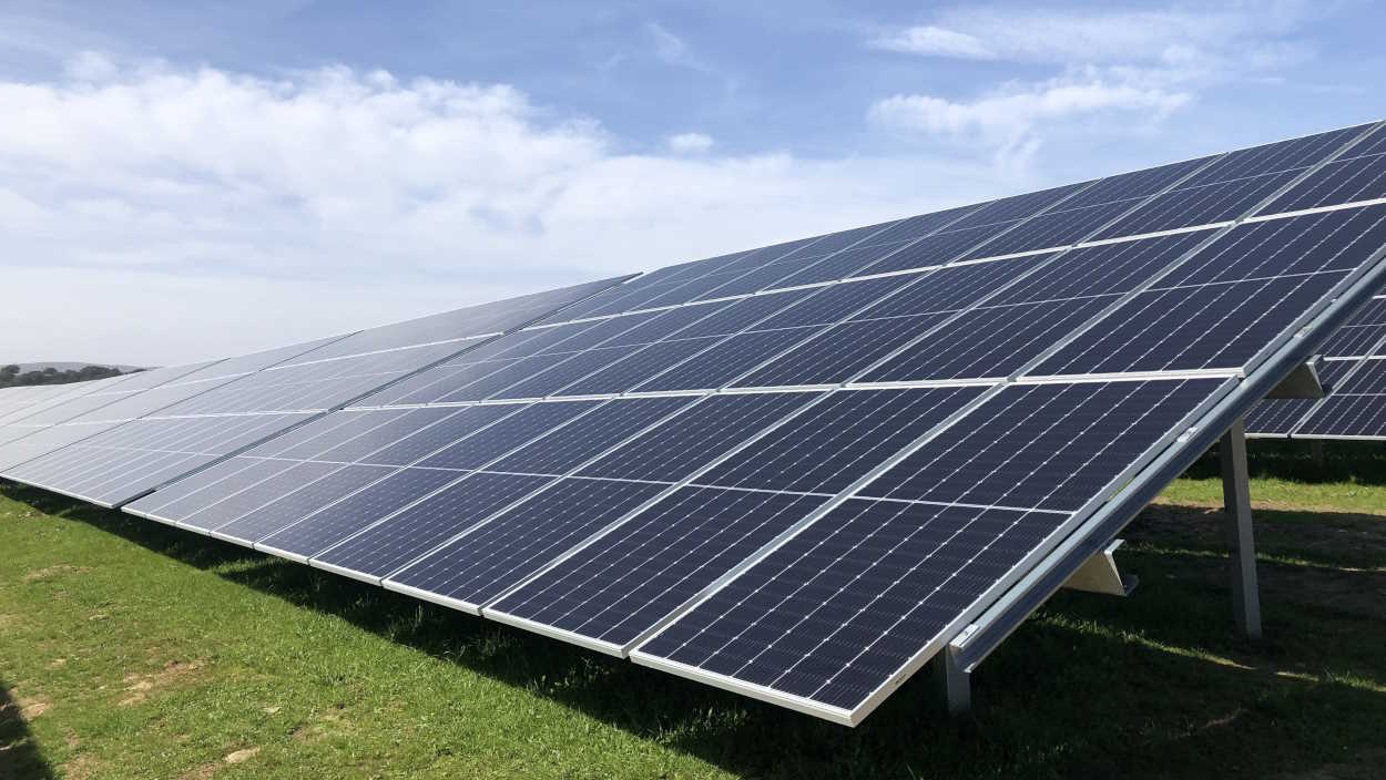 Paneles solares de Iberdrola en Campo Arañuelo