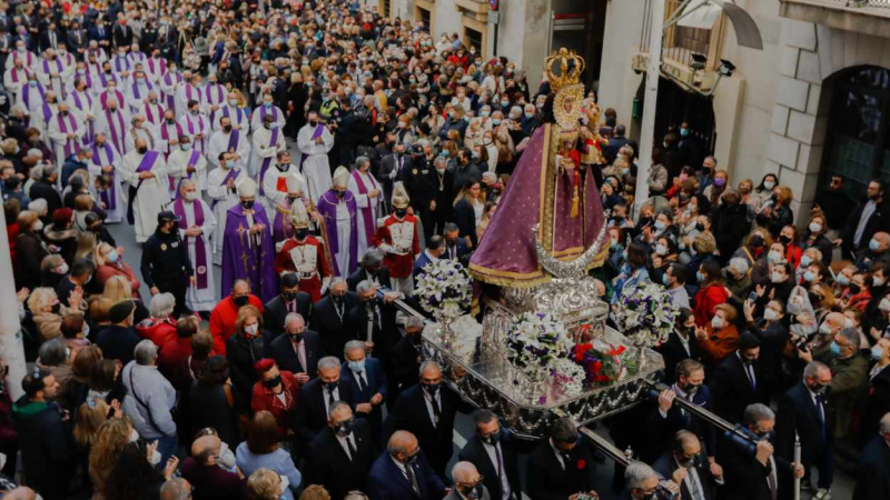 Procesión por las calles de Murcia durante la Semana Santa. EP