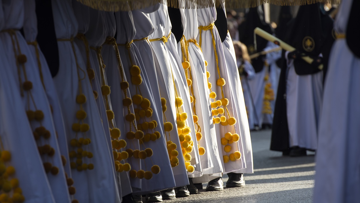 Imagen de recurso de una procesión en España durante la Semana Santa. Archivo.