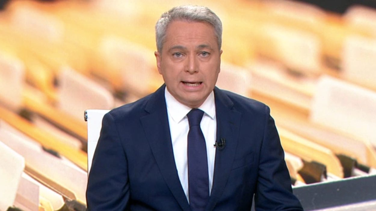 Vicente Vallés, presentador de 'Antena 3 Noticias 2'. Atresmedia Televisión