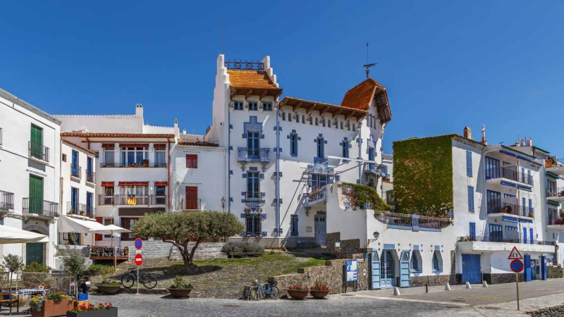 Casa Serinyana de estilo modernista en Cadaqués, Girona.