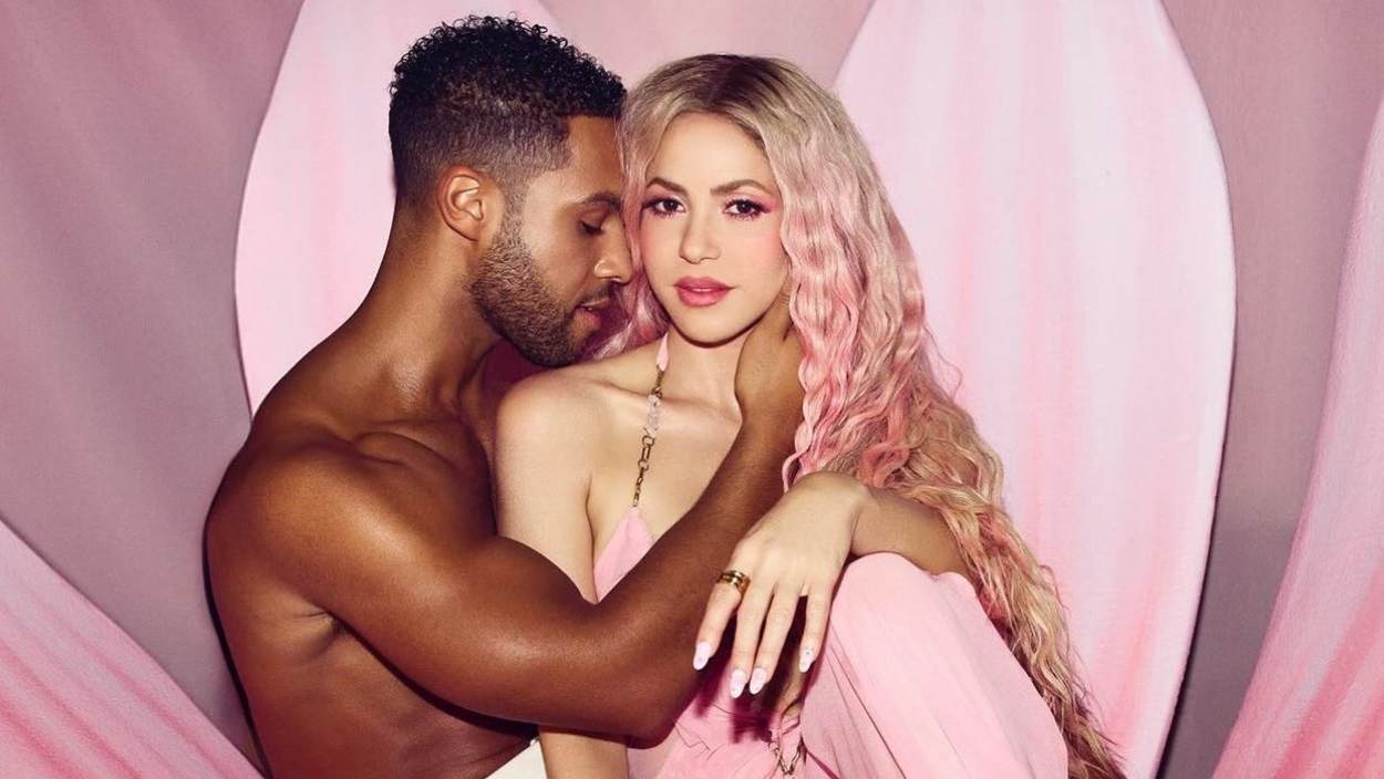 Shakira lanza 'Puntería' con Cardi B y Lucien Laviscount en el videoclip. Redes