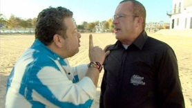 Alberto Chicote y Antonio, en la Taberna La Concha. Atresmedia Televisión