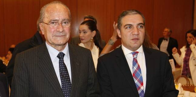 El alcalde de Málaga, Francisco de la Torre, y Elías Bendodo, presidente del PP provincial.