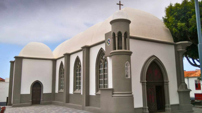 Curiosa Iglesia de San Marcos de inspiración morisca en Agulo, La Gomera.
