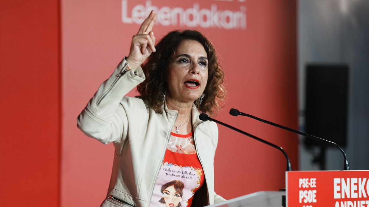La vicepresidenta primera del Gobierno y ministra de Hacienda, María Jesús Montero, en Bilbao. EP